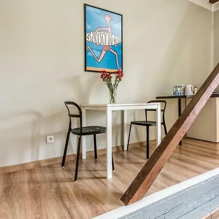 Fenna 7 Minut Od Rynku ゲストハウス クラクフ